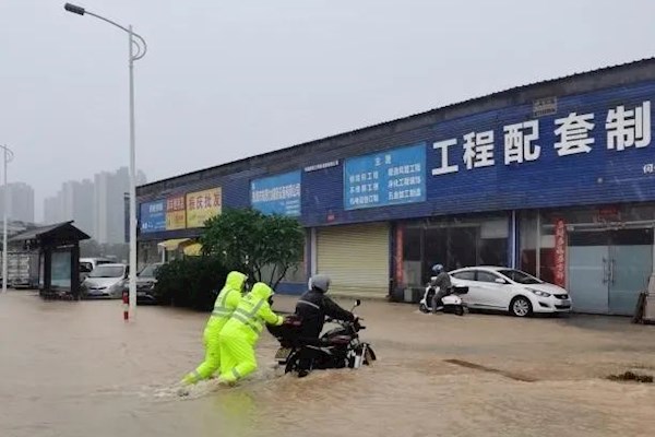 降雨量刷新珠海记录，珠海BET356在线体育投注网址紧急排涝